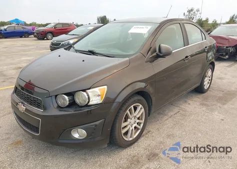 2016 Chevrolet Sonic Lt Auto z USA, uszkodzony, nr VIN 1G1JC5SH0G4103619